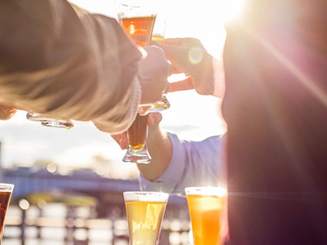 5 Breweries and Wineries for Fall Color Views