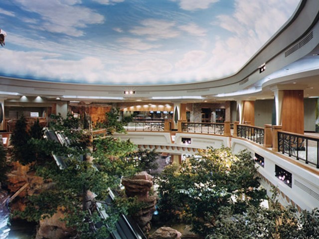 Wisconsin Casinos: Beyond Blackjack and Bingo